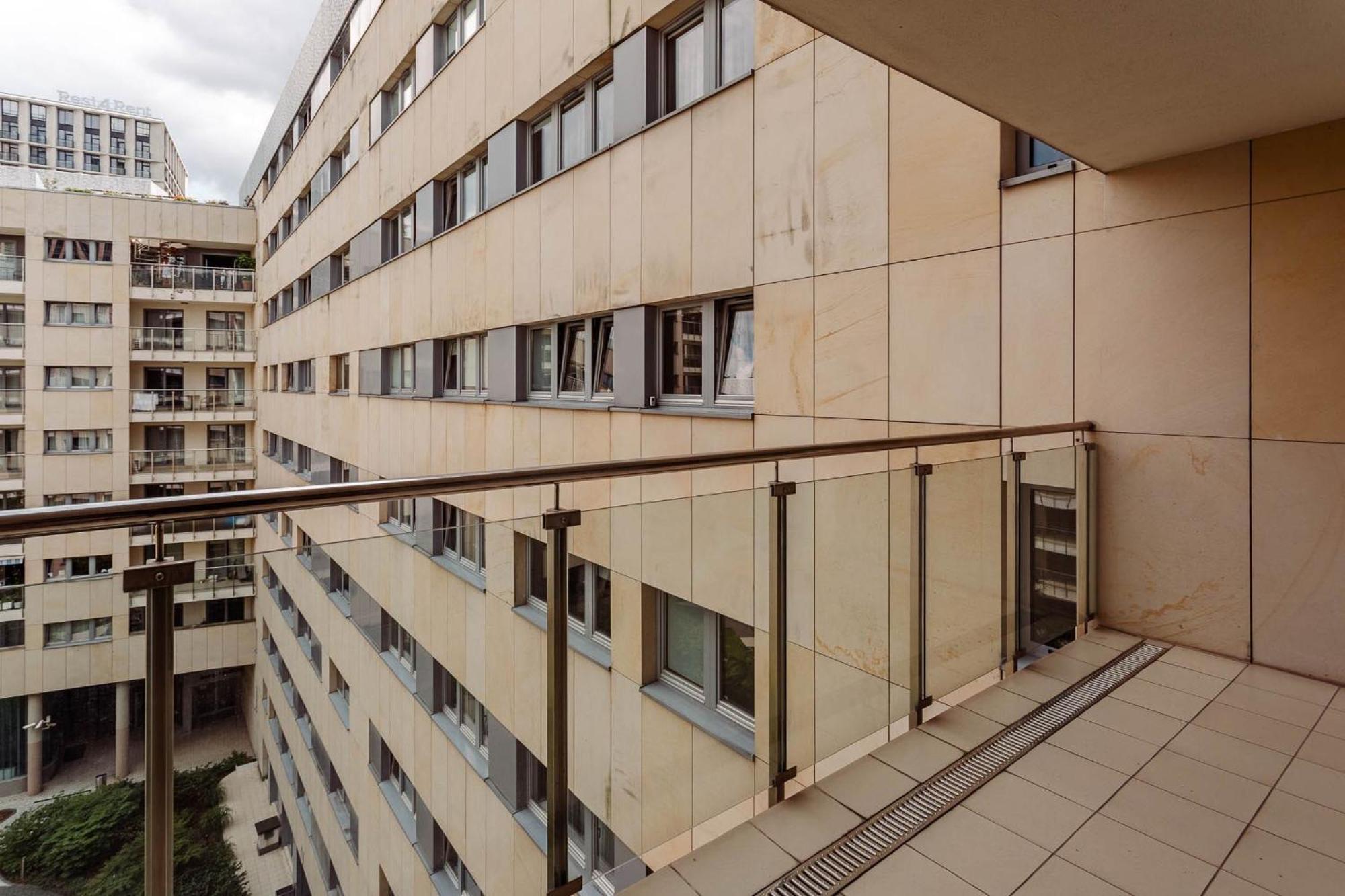 Rent Like Home - Oxygen Wronia 45 II Varšava Exteriér fotografie